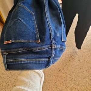 HUDSON jeans size 28w skinny crop